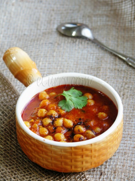 Chickpeas with Tomato and Roasted Cumin