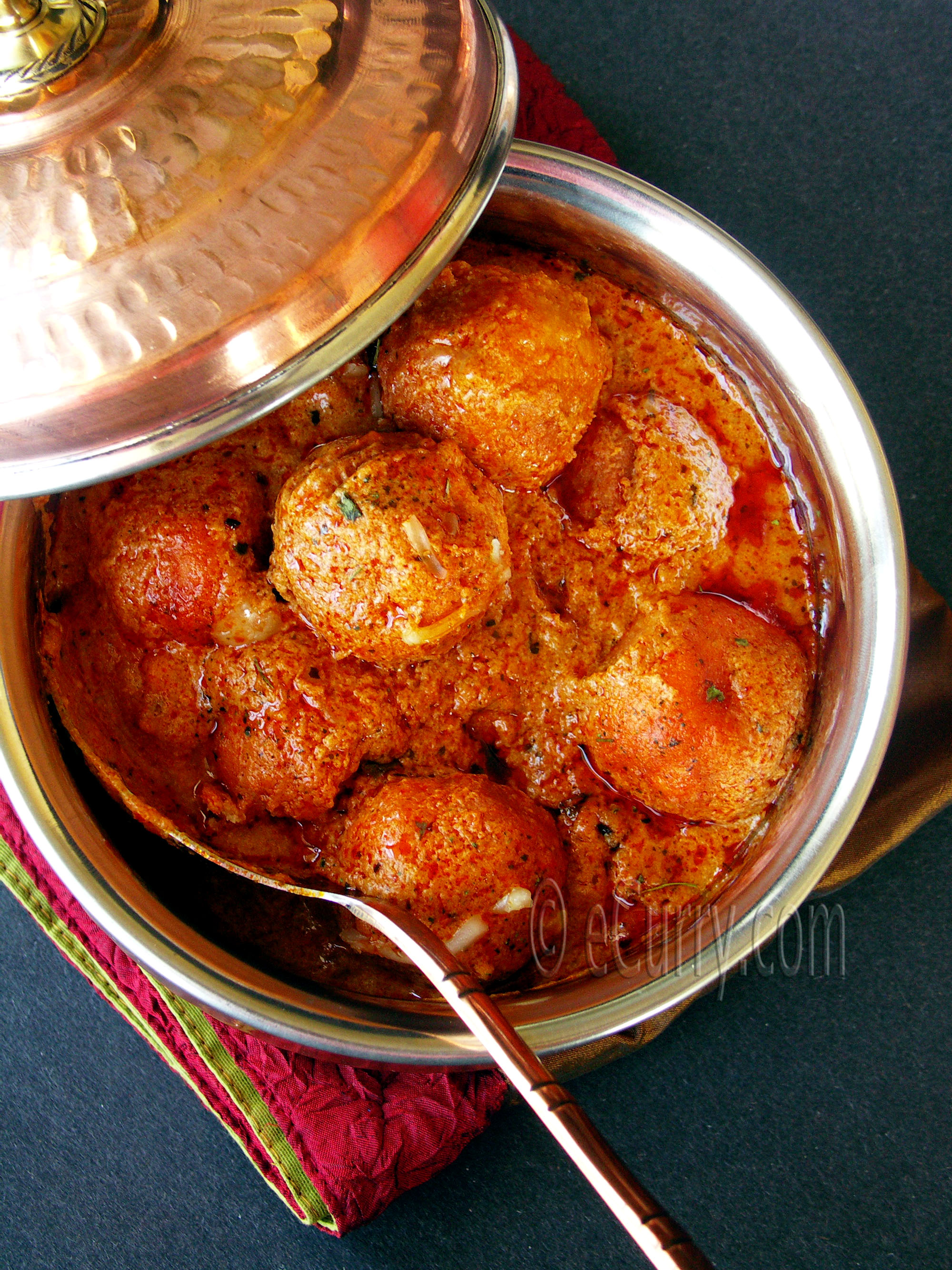 Malai Kofta/Cheese Dumplings Simmered in a Creamy Sauce eCurry The