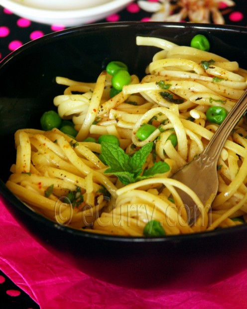 Pasta with Mint Butter and Peas