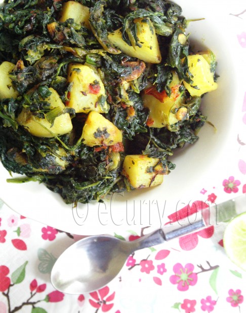 Aloo Palak/Spinach and Potato Recipe
