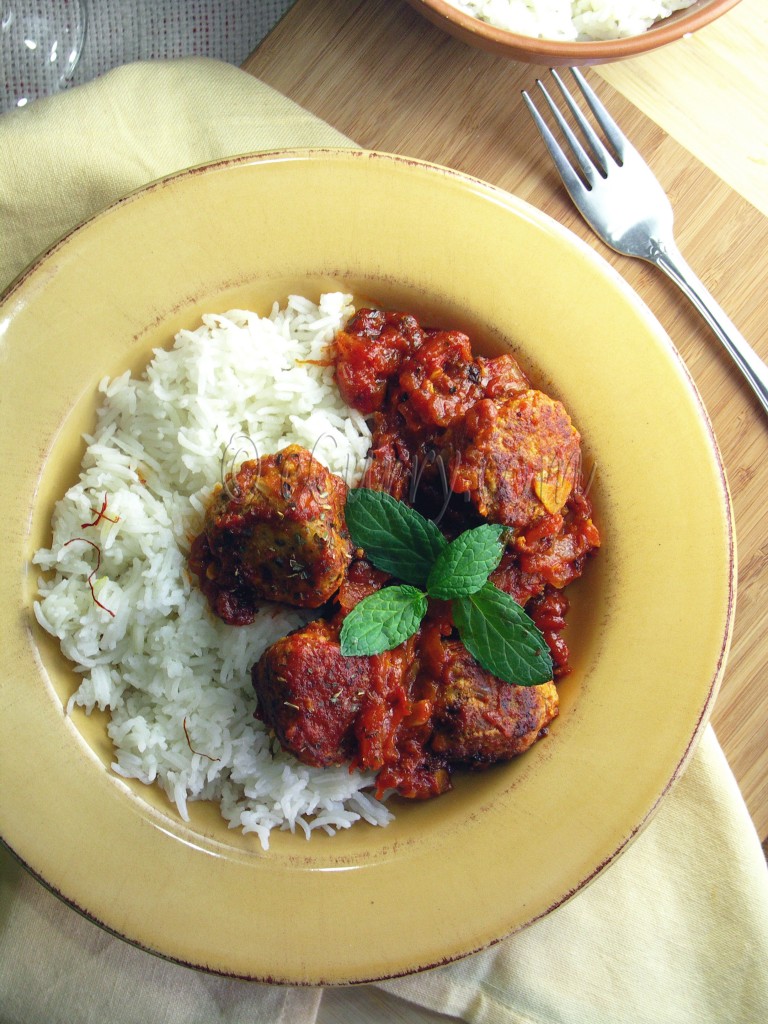 Daoud Basha Meatballs with pine nuts in a rich tomato sauce eCurry