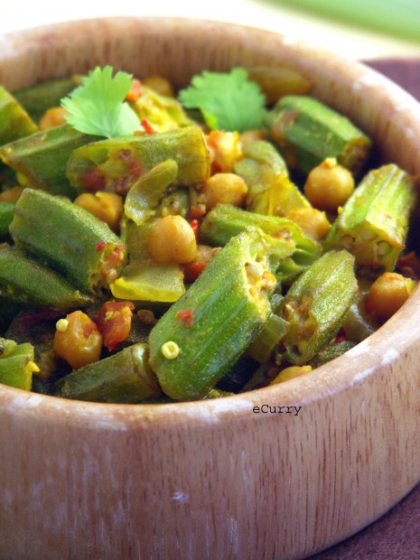 Okra with Chickpeas